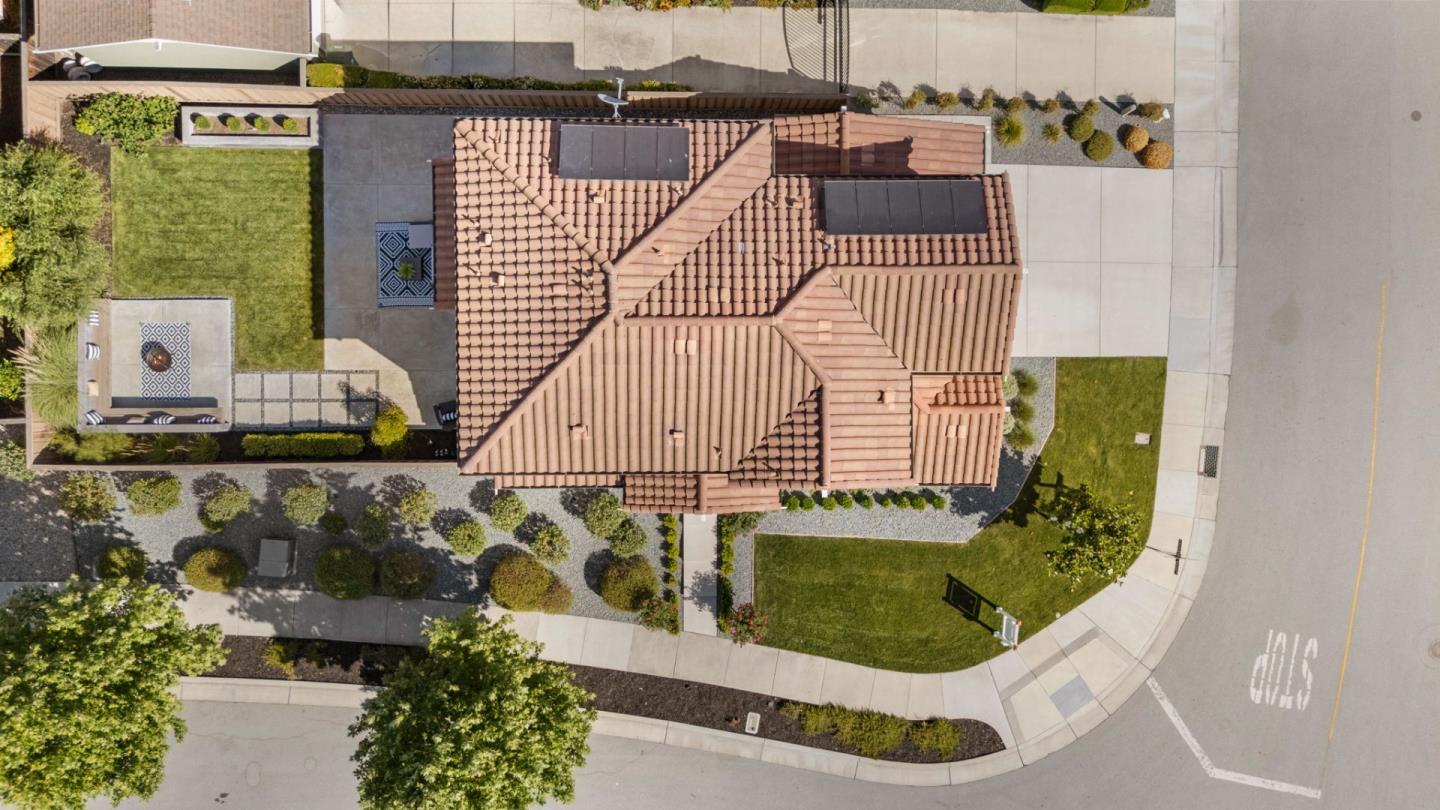 Detail Gallery Image 47 of 55 For 17920 Stoney Creek Way, Morgan Hill,  CA 95037 - 4 Beds | 2/1 Baths