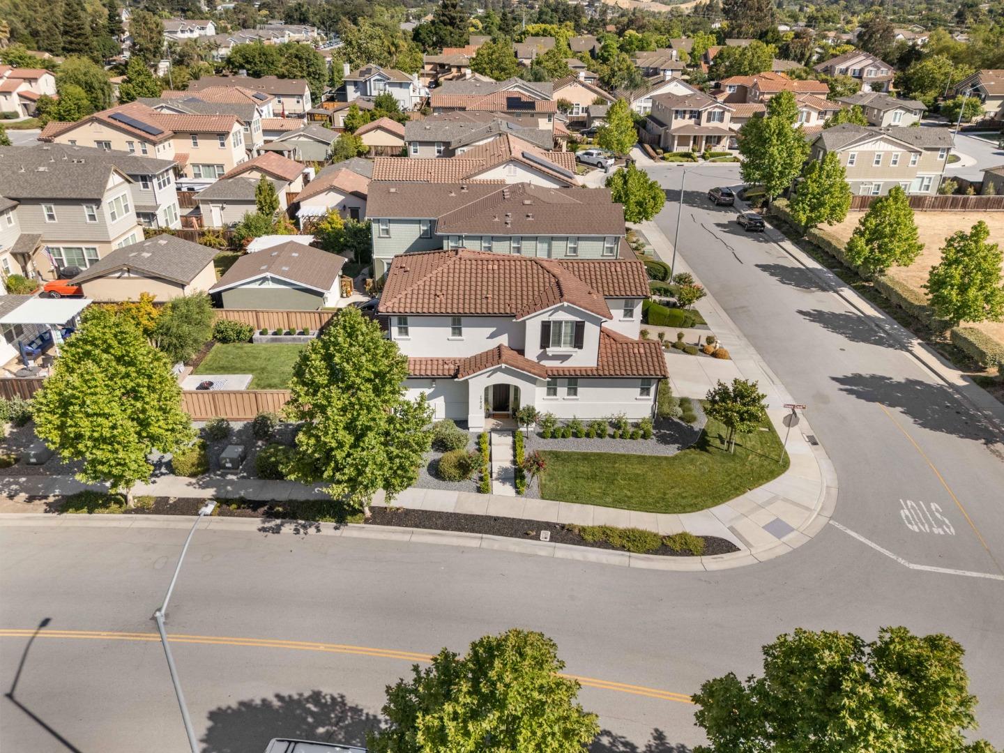 Detail Gallery Image 48 of 55 For 17920 Stoney Creek Way, Morgan Hill,  CA 95037 - 4 Beds | 2/1 Baths
