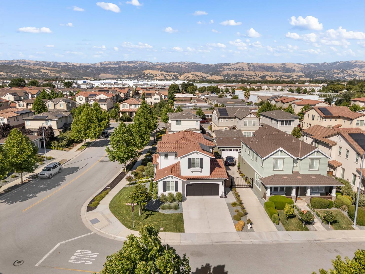 Detail Gallery Image 50 of 55 For 17920 Stoney Creek Way, Morgan Hill,  CA 95037 - 4 Beds | 2/1 Baths