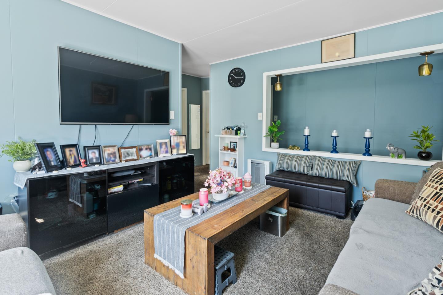 Detail Gallery Image 3 of 19 For 150 Athens St, San Francisco,  CA 94112 - 2 Beds | 1 Baths