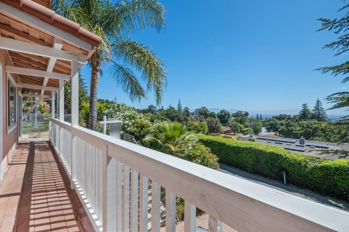Detail Gallery Image 21 of 41 For 10981 Edgemont Dr, San Jose,  CA 95127 - 2 Beds | 2 Baths