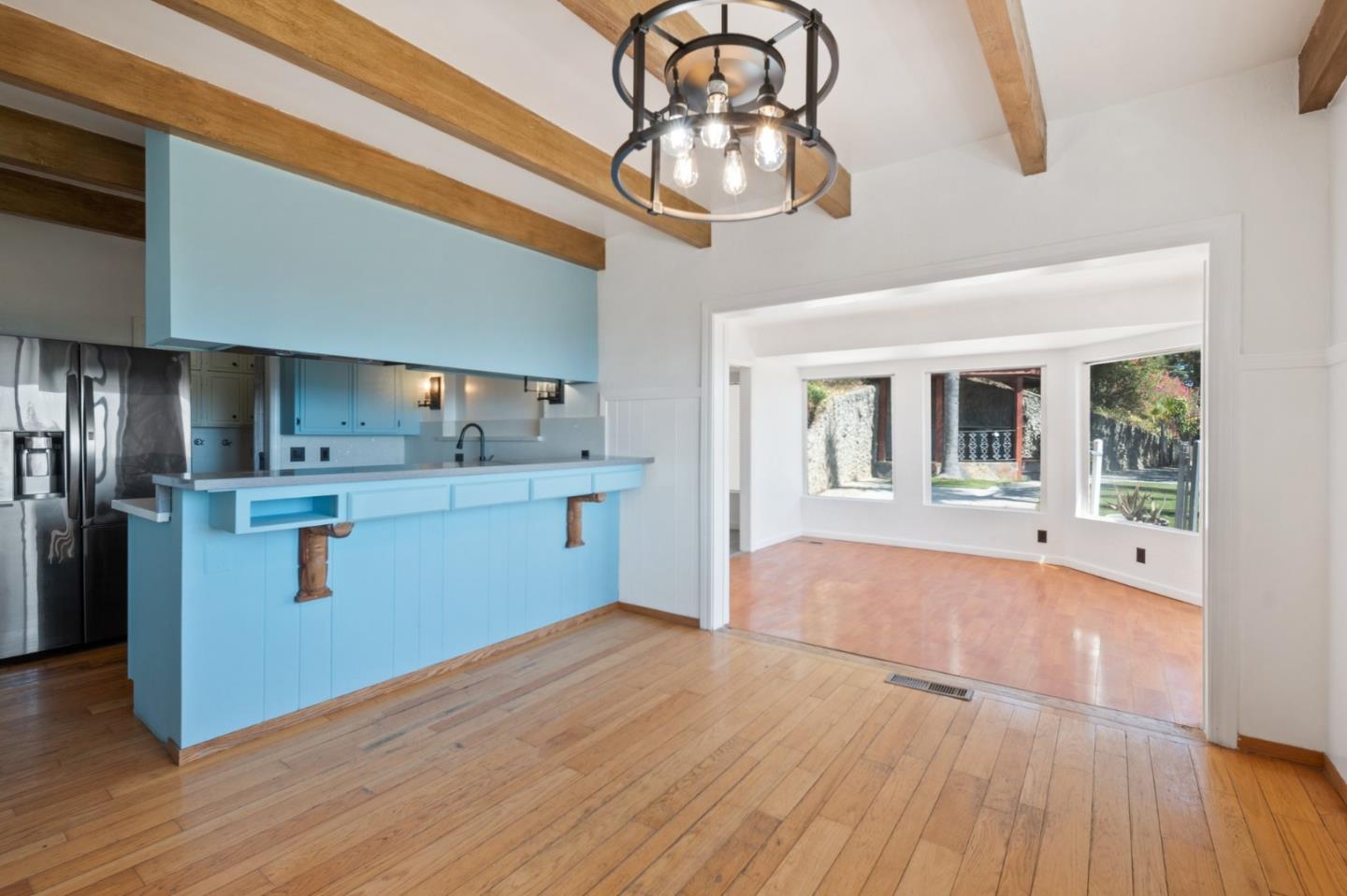 Detail Gallery Image 6 of 41 For 10981 Edgemont Dr, San Jose,  CA 95127 - 2 Beds | 2 Baths