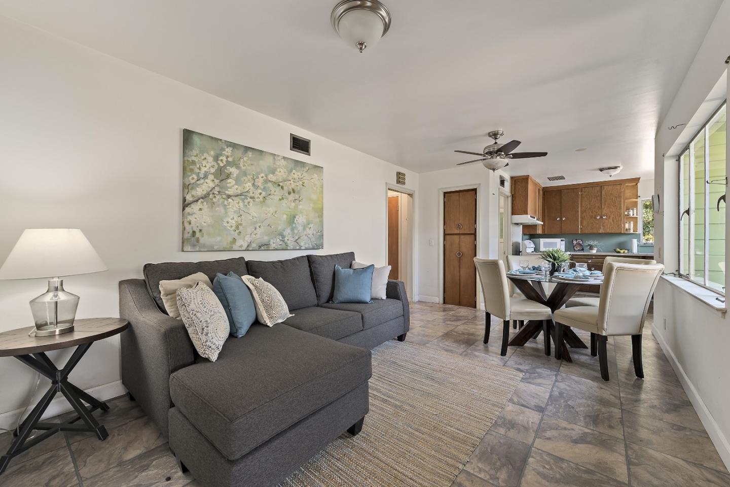 Detail Gallery Image 10 of 20 For 655 Eisenhower Dr, San Jose,  CA 95128 - 3 Beds | 1/1 Baths