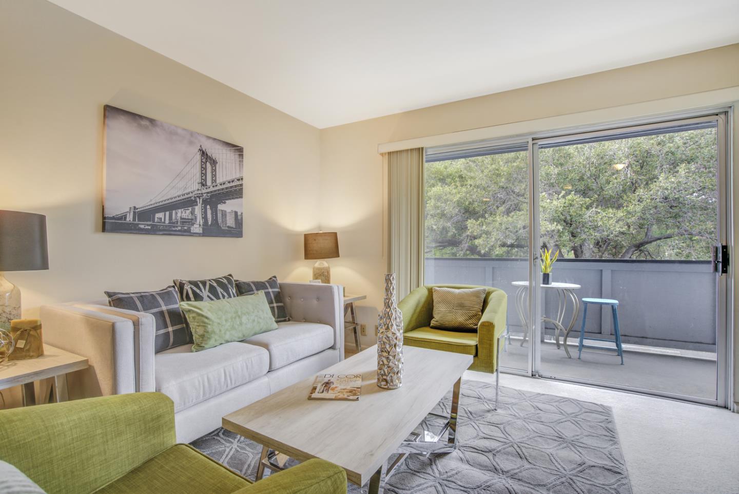 Detail Gallery Image 2 of 12 For 650 Alamo Ct #6,  Mountain View,  CA 94043 - 1 Beds | 1 Baths