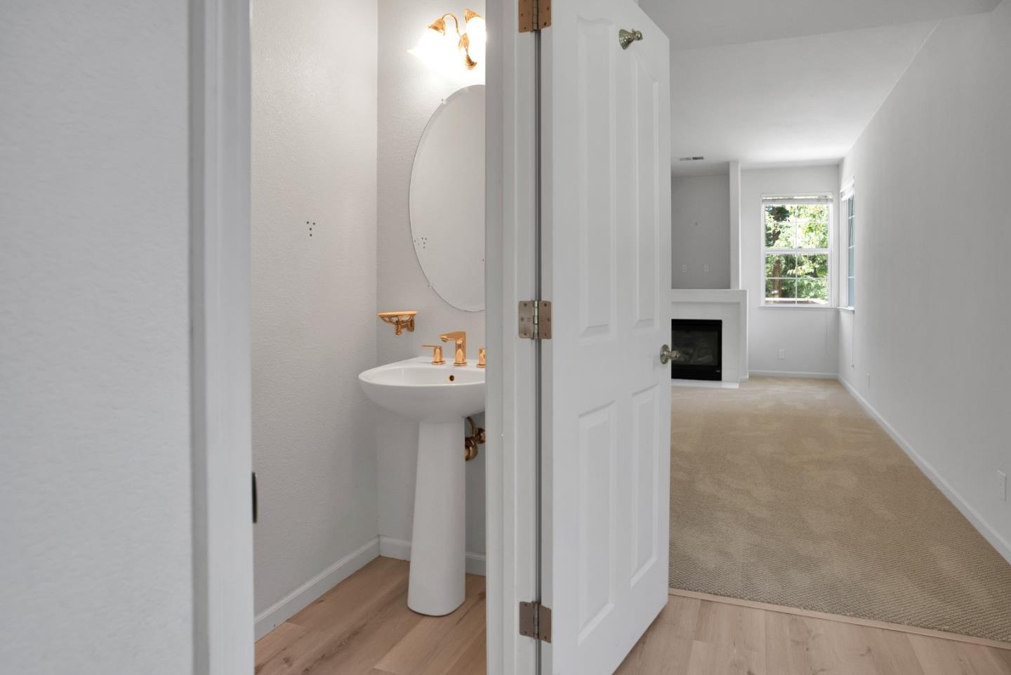 Detail Gallery Image 15 of 36 For 115 Cherry Blossom Dr, Freedom,  CA 95019 - 4 Beds | 2/1 Baths