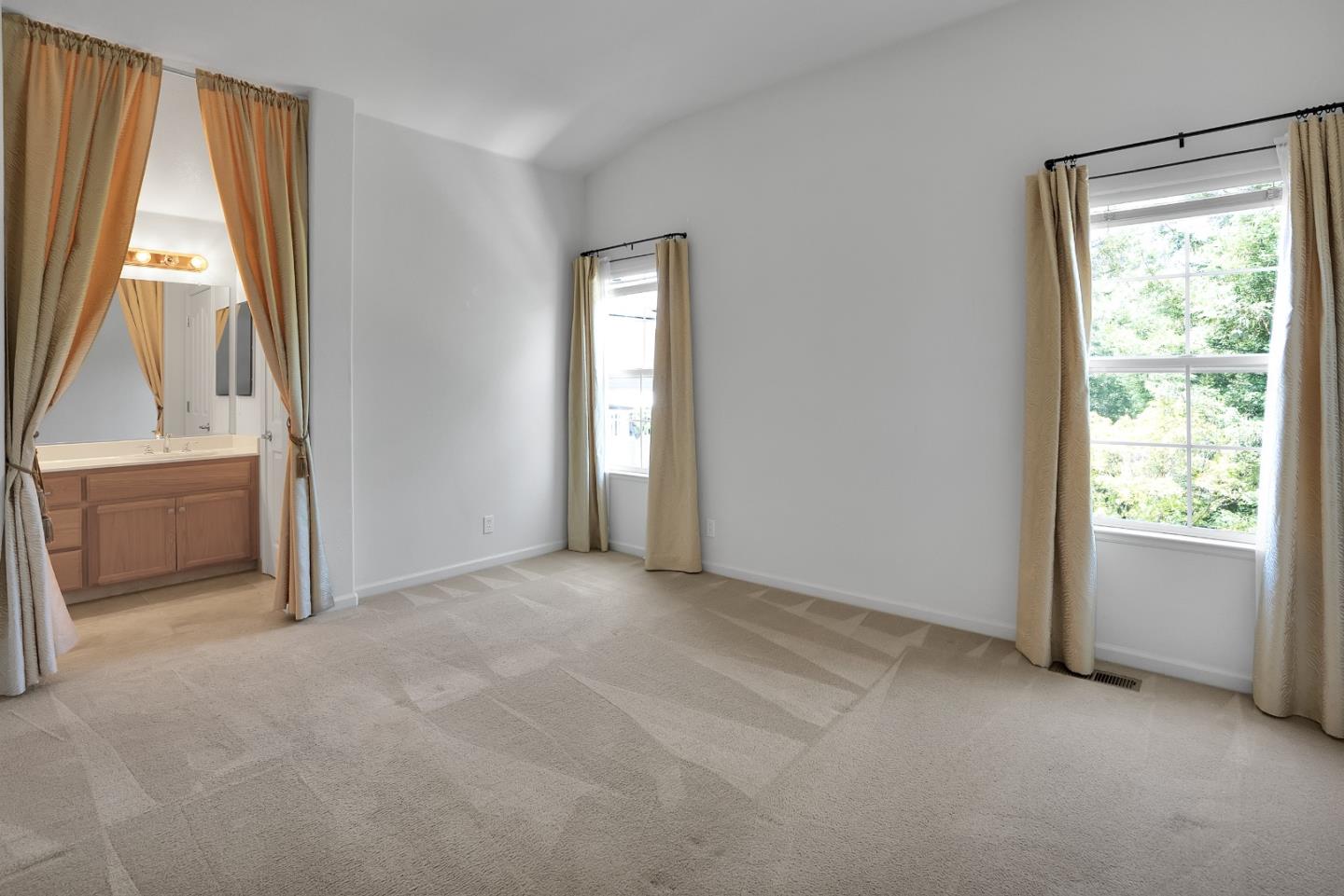 Detail Gallery Image 22 of 36 For 115 Cherry Blossom Dr, Freedom,  CA 95019 - 4 Beds | 2/1 Baths