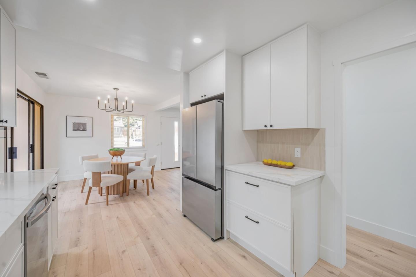 Detail Gallery Image 19 of 44 For 1016 S Rosita Ct, Pacifica,  CA 94044 - 3 Beds | 1 Baths