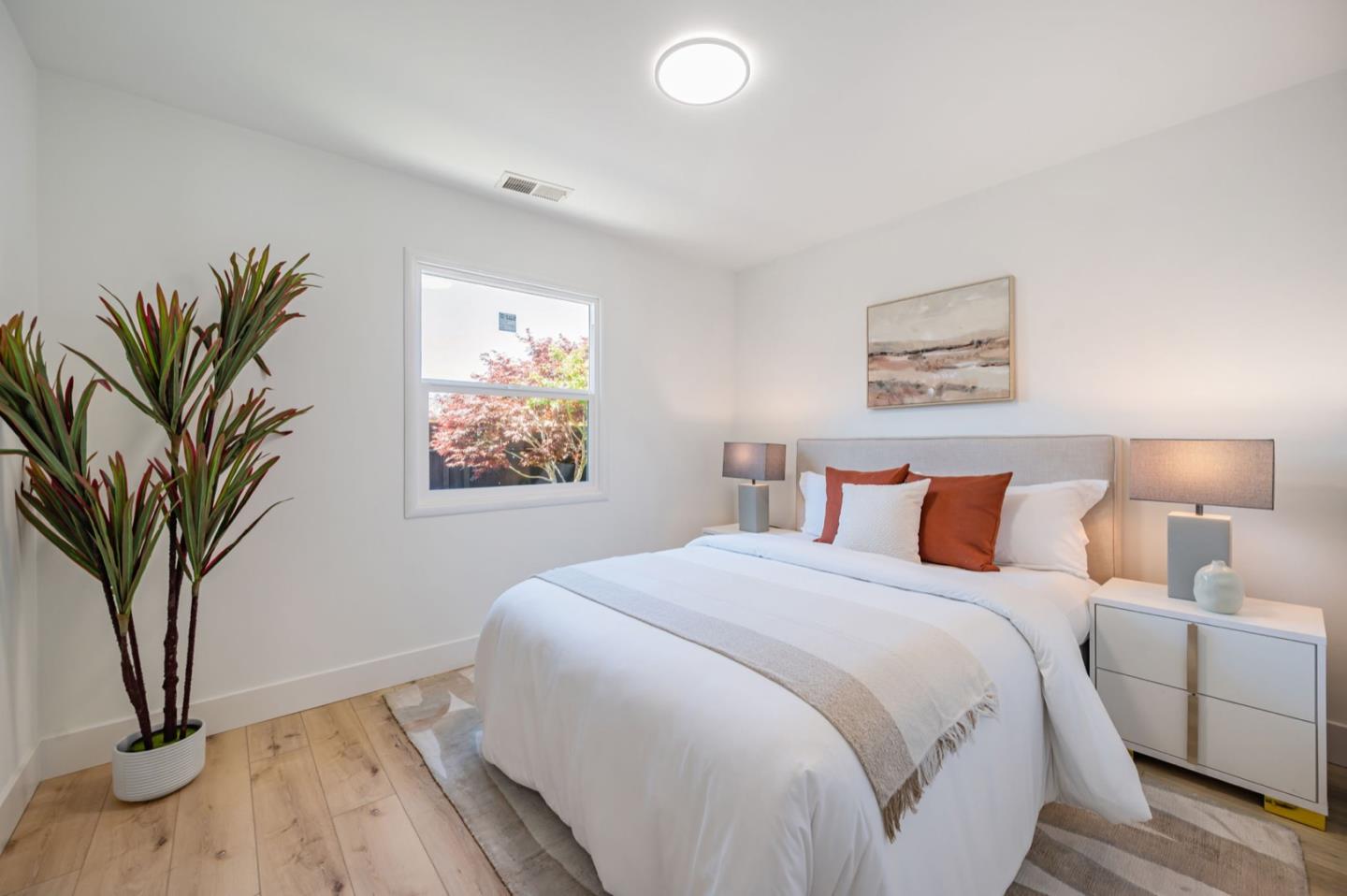 Detail Gallery Image 23 of 44 For 1016 S Rosita Ct, Pacifica,  CA 94044 - 3 Beds | 1 Baths