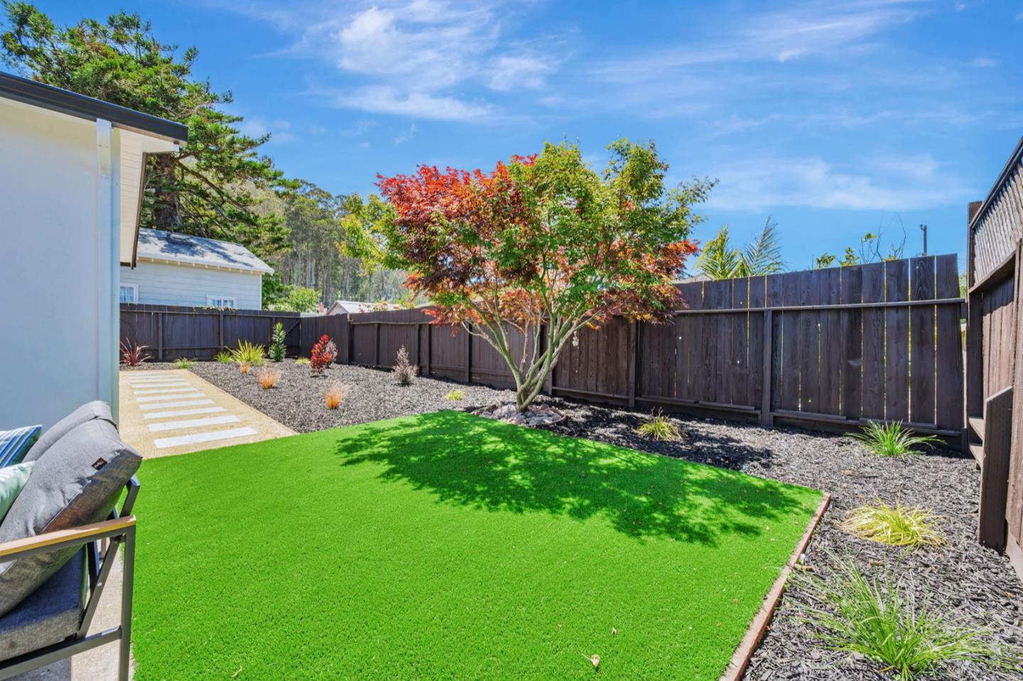 Detail Gallery Image 39 of 44 For 1016 S Rosita Ct, Pacifica,  CA 94044 - 3 Beds | 1 Baths