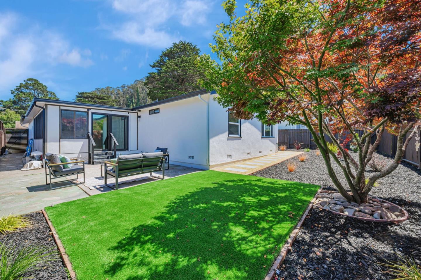 Detail Gallery Image 40 of 44 For 1016 S Rosita Ct, Pacifica,  CA 94044 - 3 Beds | 1 Baths
