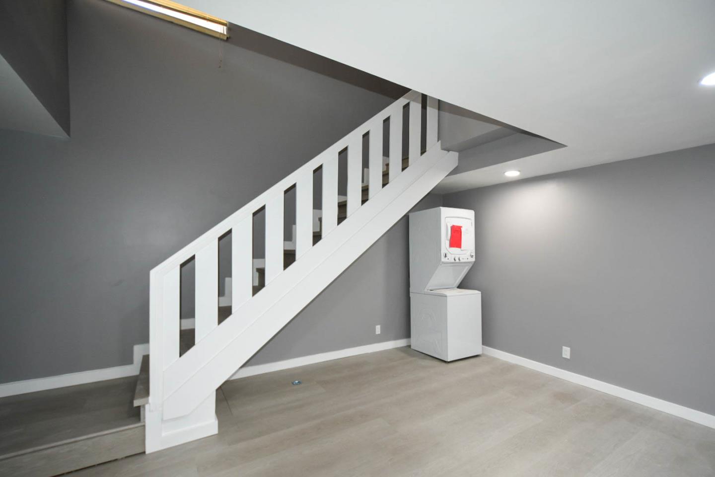 Detail Gallery Image 15 of 19 For 181 Alexander Ave, San Jose,  CA 95116 - – Beds | – Baths