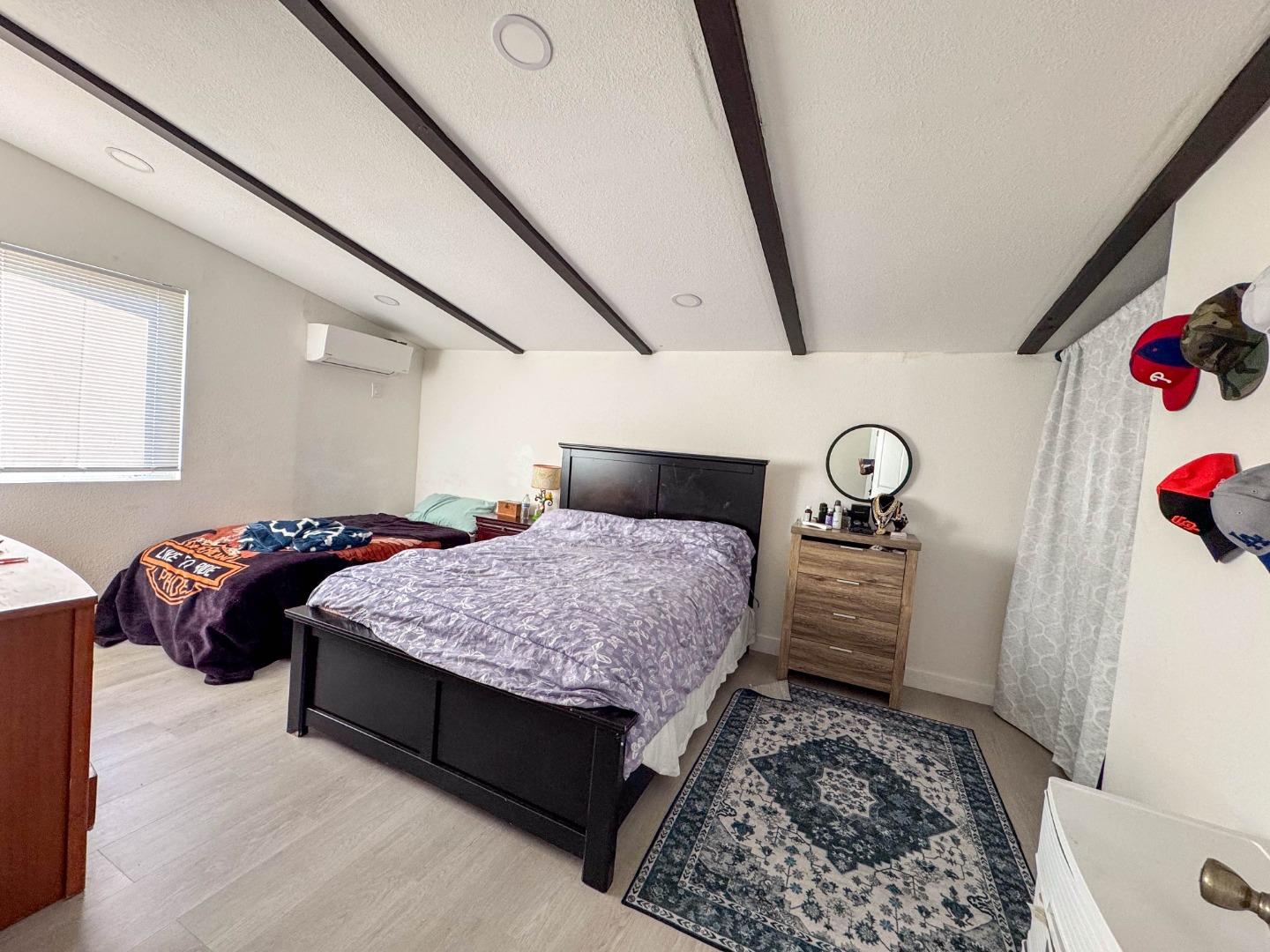 Detail Gallery Image 8 of 19 For 181 Alexander Ave, San Jose,  CA 95116 - – Beds | – Baths