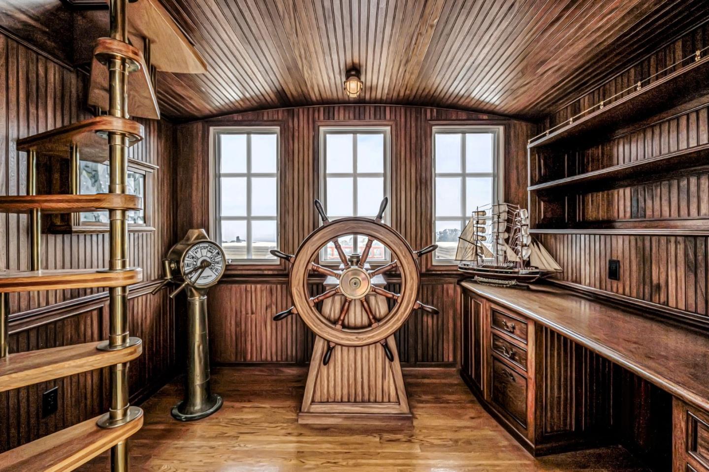Detail Gallery Image 20 of 32 For 425 Vista Del Mar Dr, Aptos,  CA 95003 - 5 Beds | 3/1 Baths