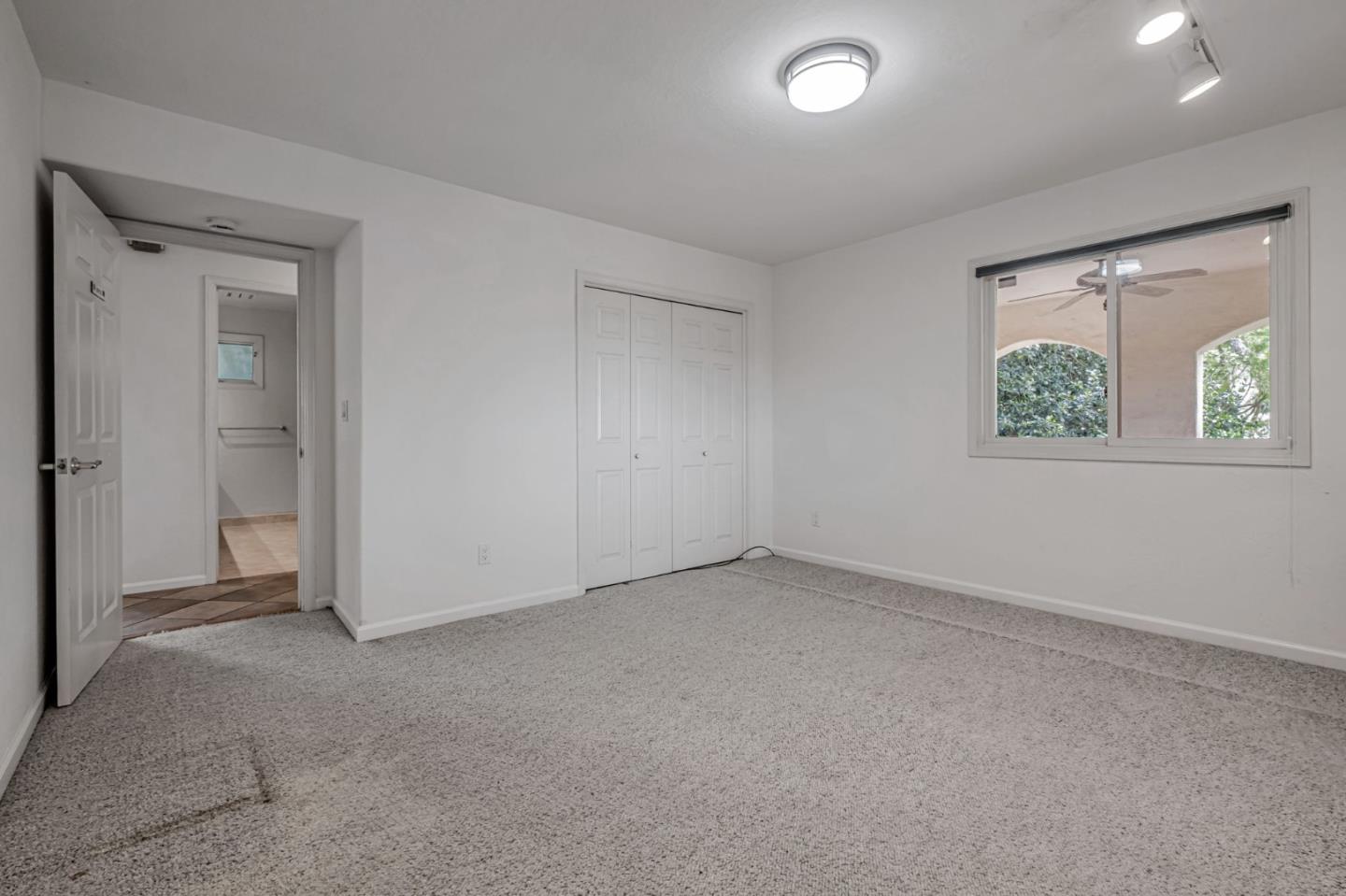 Detail Gallery Image 23 of 32 For 425 Vista Del Mar Dr, Aptos,  CA 95003 - 5 Beds | 3/1 Baths