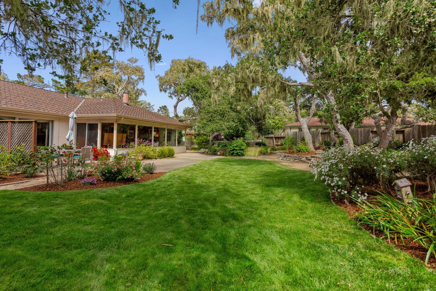 Detail Gallery Image 12 of 23 For 2833 Forest Lodge Rd, Pebble Beach,  CA 93953 - 4 Beds | 3 Baths