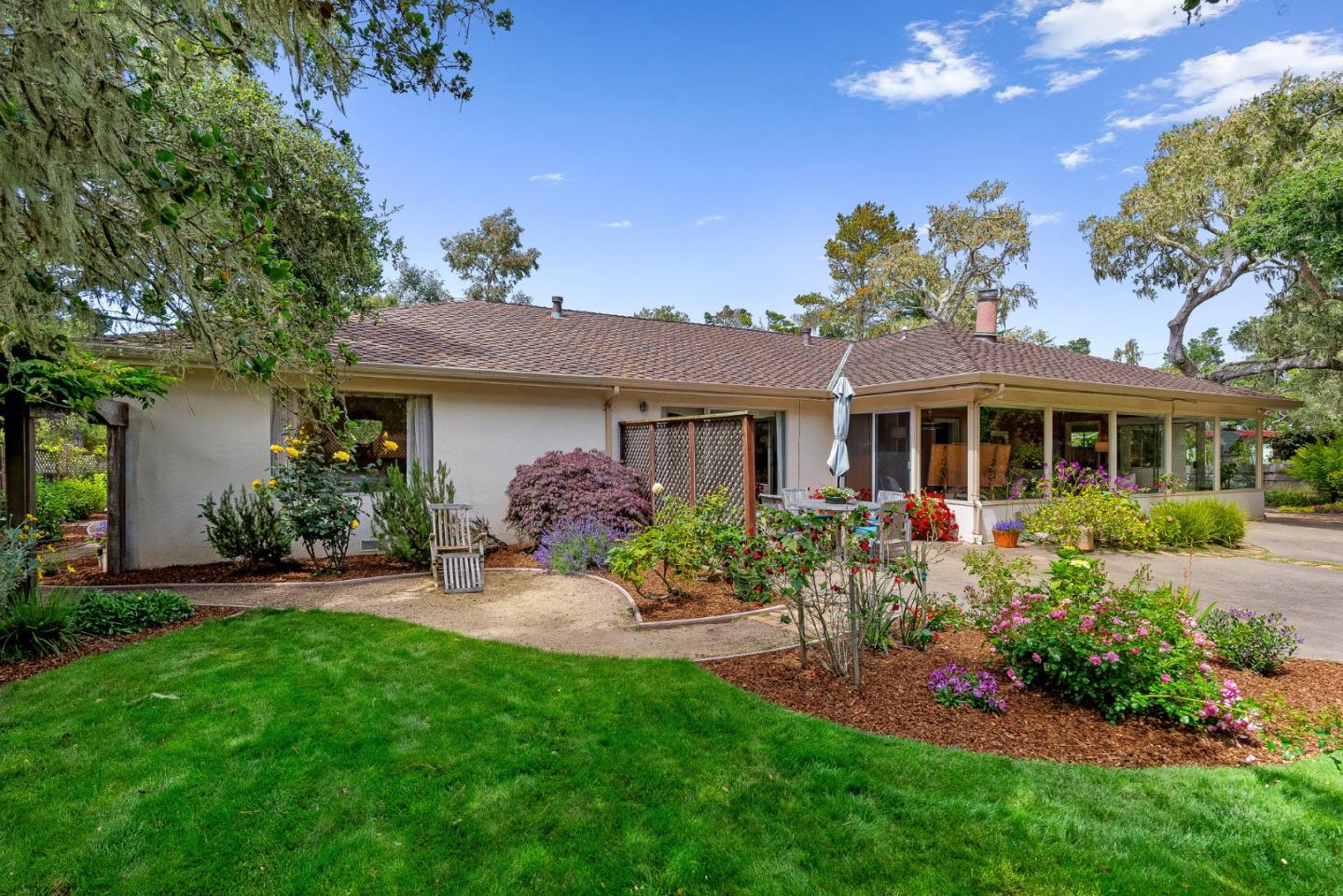 Detail Gallery Image 13 of 23 For 2833 Forest Lodge Rd, Pebble Beach,  CA 93953 - 4 Beds | 3 Baths