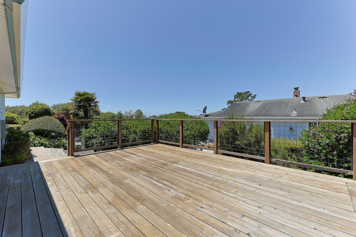 Detail Gallery Image 34 of 45 For 9355 Holly Oak Way, Salinas,  CA 93907 - 3 Beds | 2 Baths