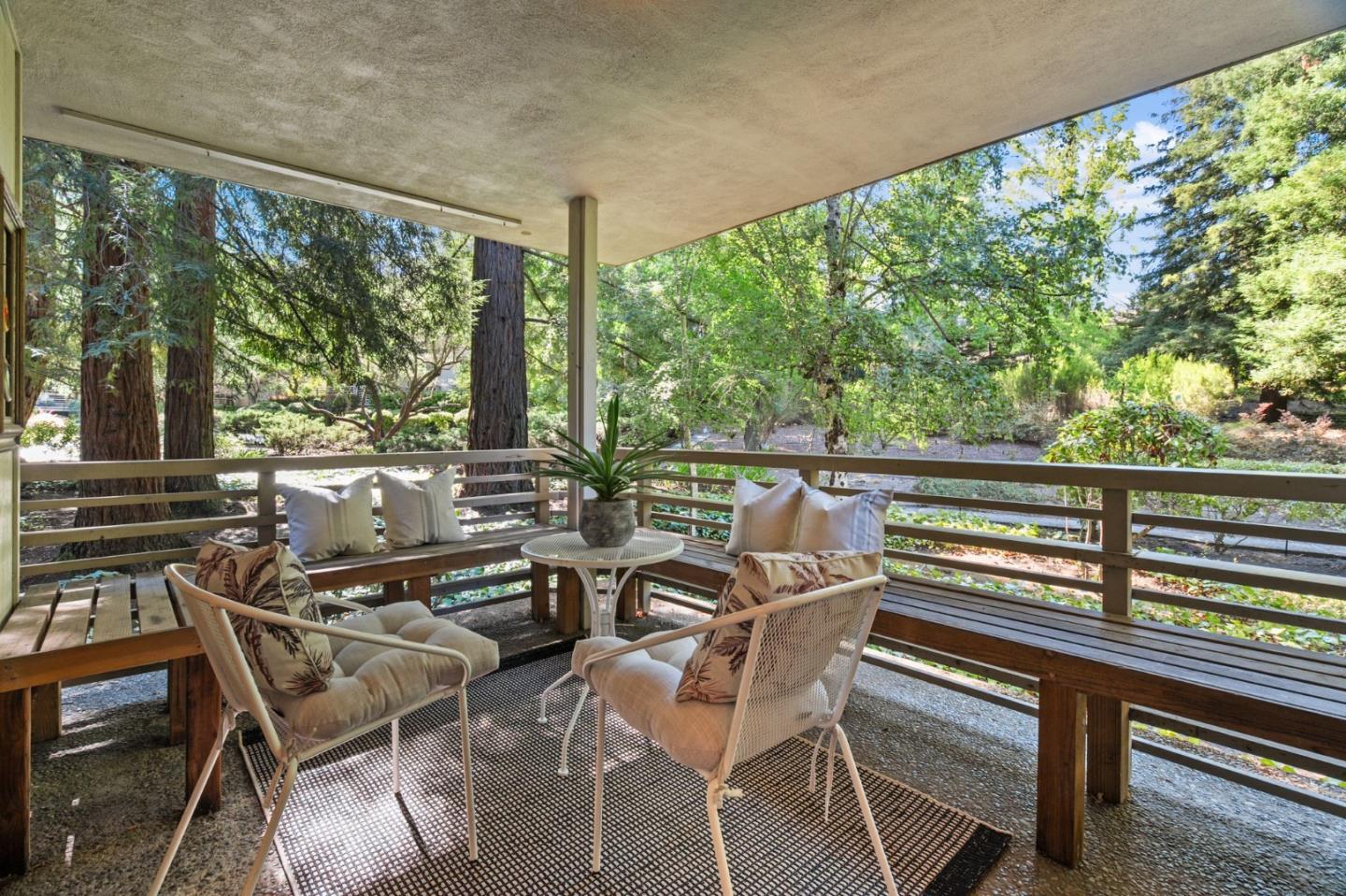 Detail Gallery Image 29 of 43 For 1100 Sharon Park Dr #2,  Menlo Park,  CA 94025 - 2 Beds | 2 Baths