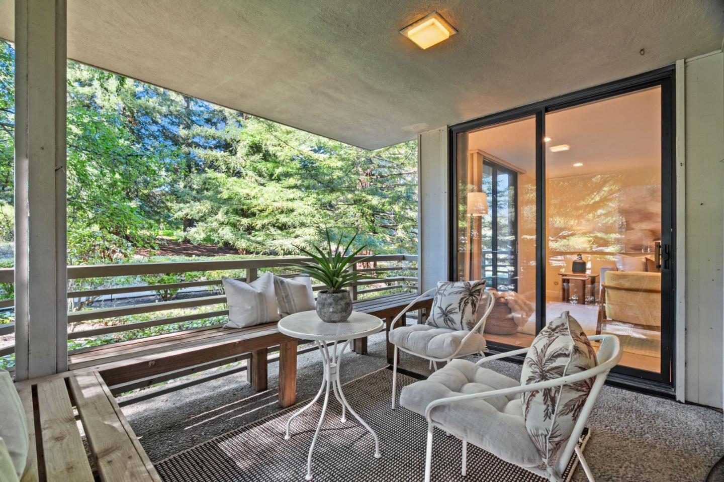 Detail Gallery Image 30 of 43 For 1100 Sharon Park Dr #2,  Menlo Park,  CA 94025 - 2 Beds | 2 Baths