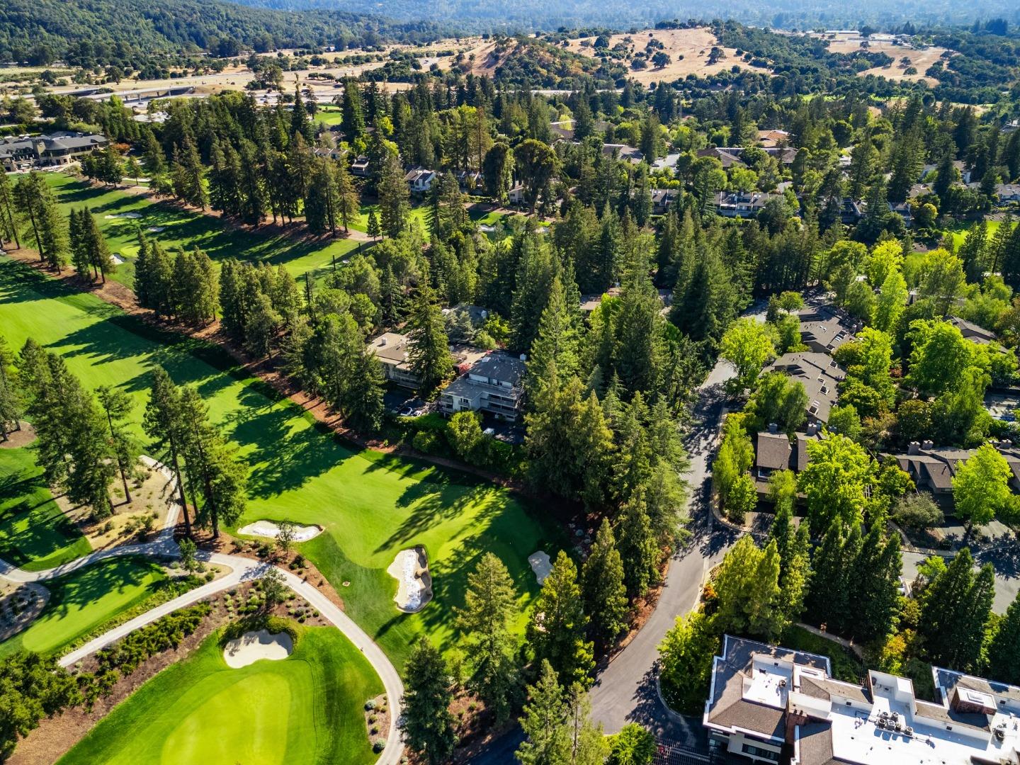 Detail Gallery Image 37 of 43 For 1100 Sharon Park Dr #2,  Menlo Park,  CA 94025 - 2 Beds | 2 Baths