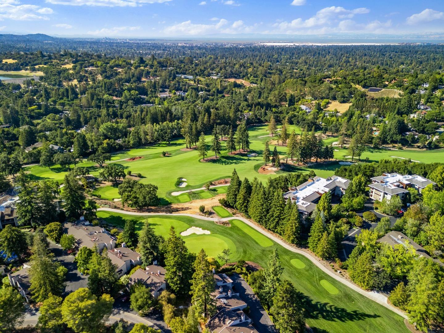 Detail Gallery Image 38 of 43 For 1100 Sharon Park Dr #2,  Menlo Park,  CA 94025 - 2 Beds | 2 Baths