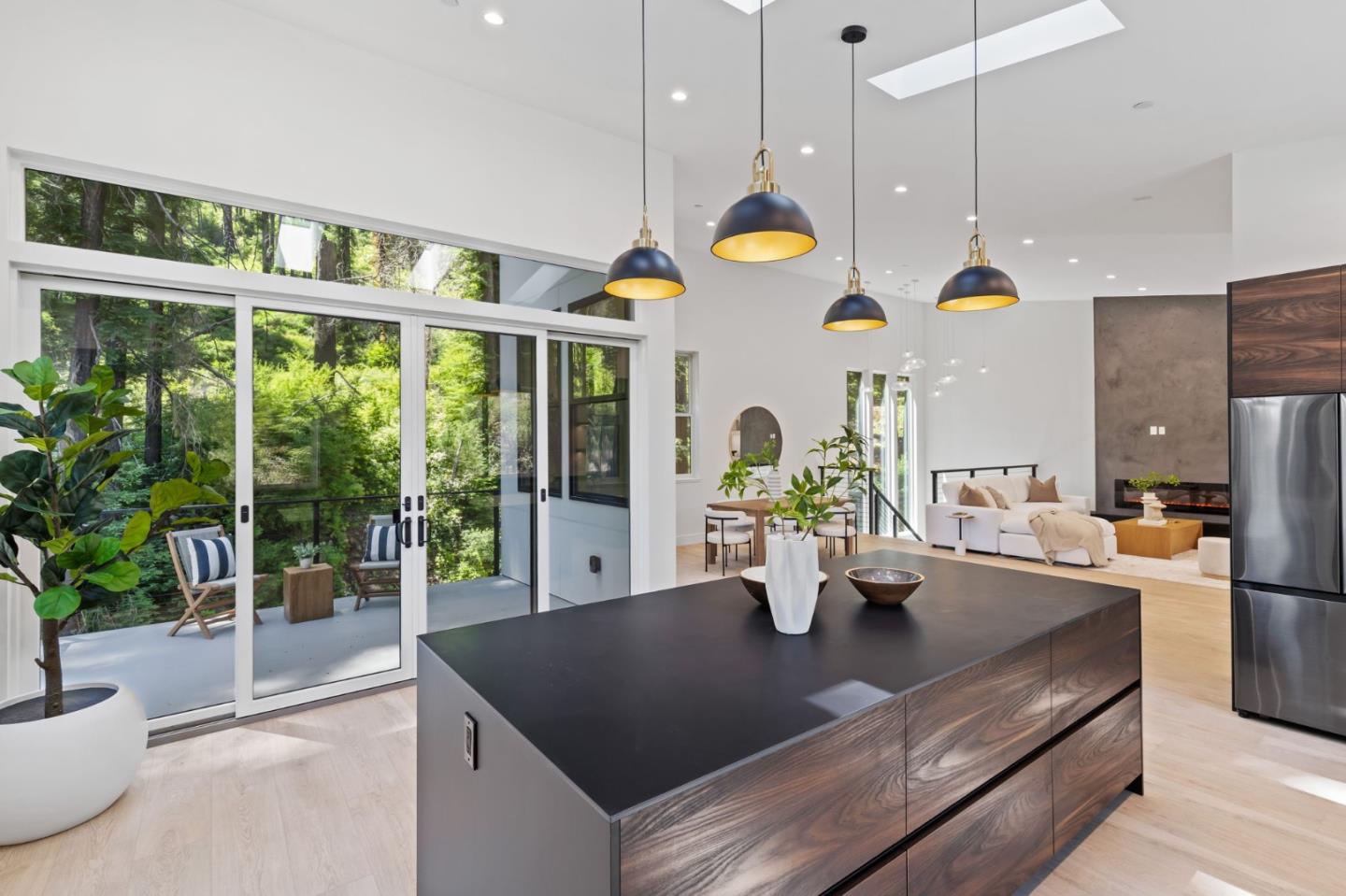 Detail Gallery Image 20 of 43 For 395 Boulder Brook Dr, Boulder Creek,  CA 95006 - 3 Beds | 2/1 Baths