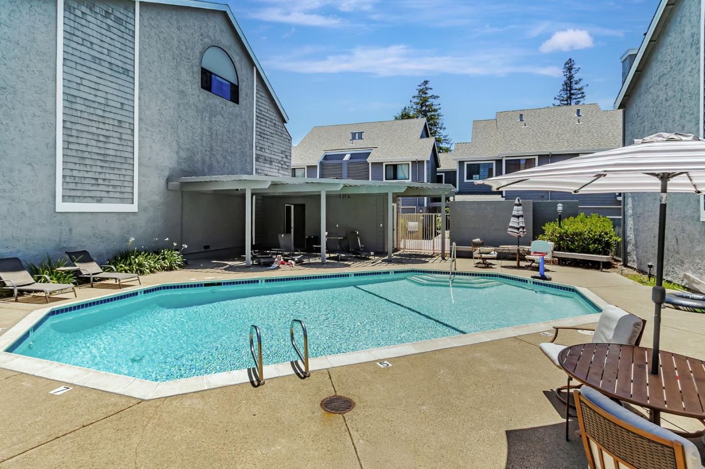Detail Gallery Image 50 of 54 For 1152 Capri Dr, Campbell,  CA 95008 - 3 Beds | 2/1 Baths