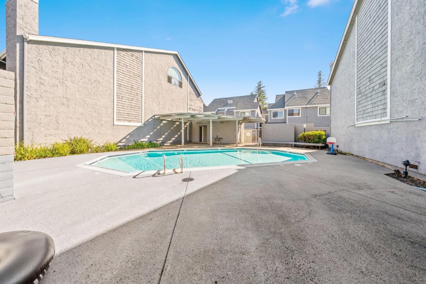 Detail Gallery Image 51 of 54 For 1152 Capri Dr, Campbell,  CA 95008 - 3 Beds | 2/1 Baths