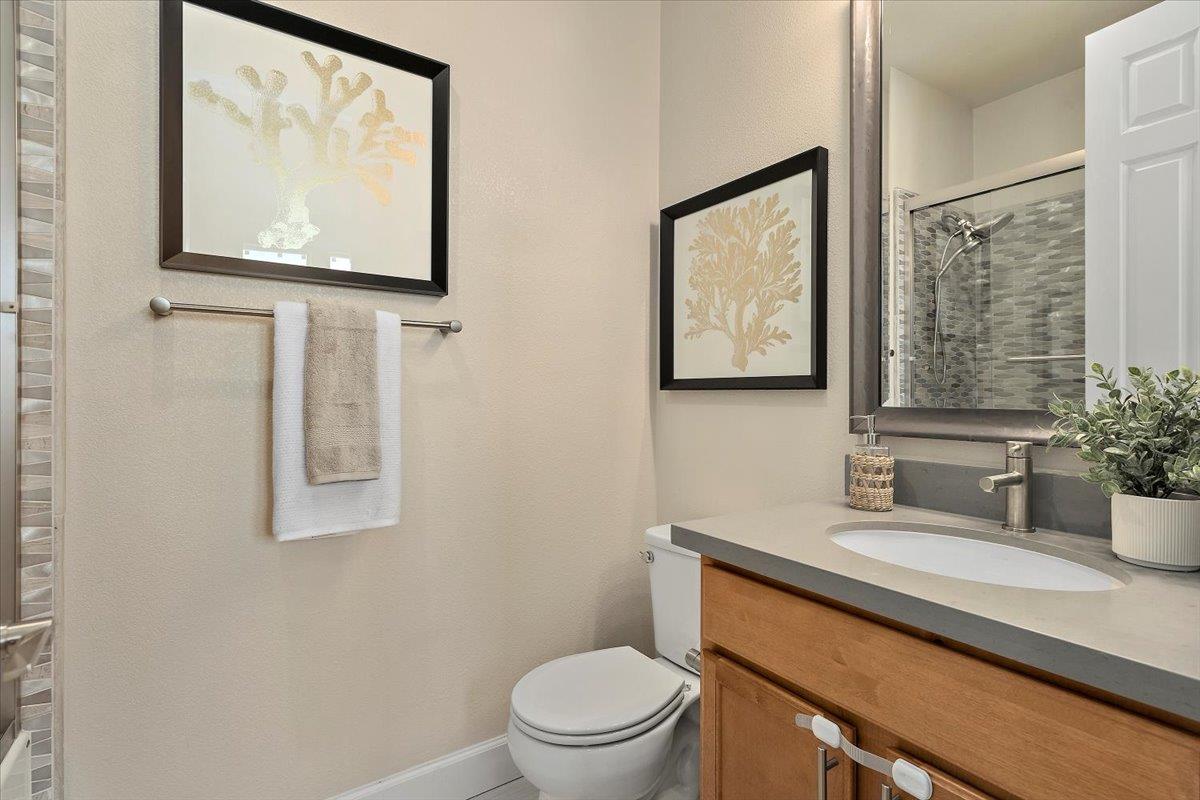 1090 CALIFORNIA CIR, MILPITAS, CA 95035  Photo 14