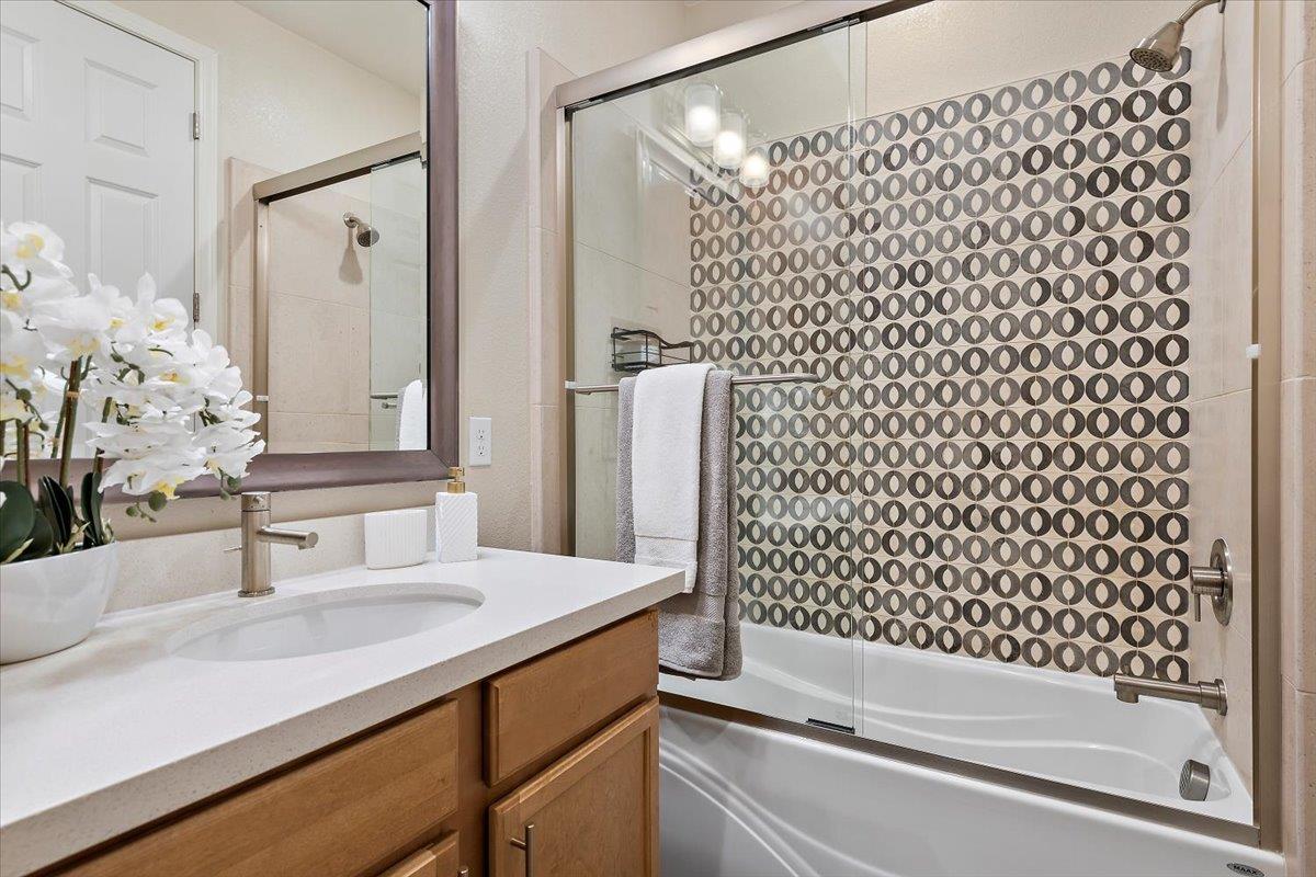 1090 CALIFORNIA CIR, MILPITAS, CA 95035  Photo 18