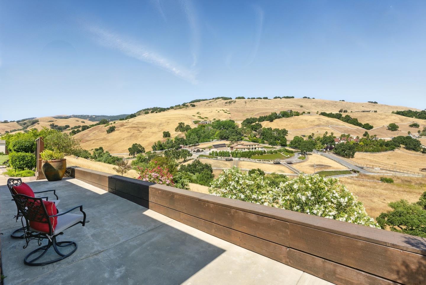 Detail Gallery Image 61 of 89 For 2525 Bridle Path Dr, Gilroy,  CA 95020 - 5 Beds | 4/1 Baths