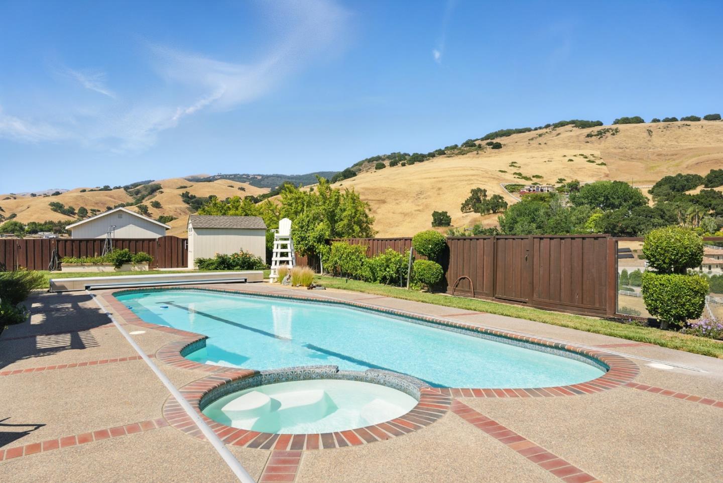 Detail Gallery Image 62 of 89 For 2525 Bridle Path Dr, Gilroy,  CA 95020 - 5 Beds | 4/1 Baths