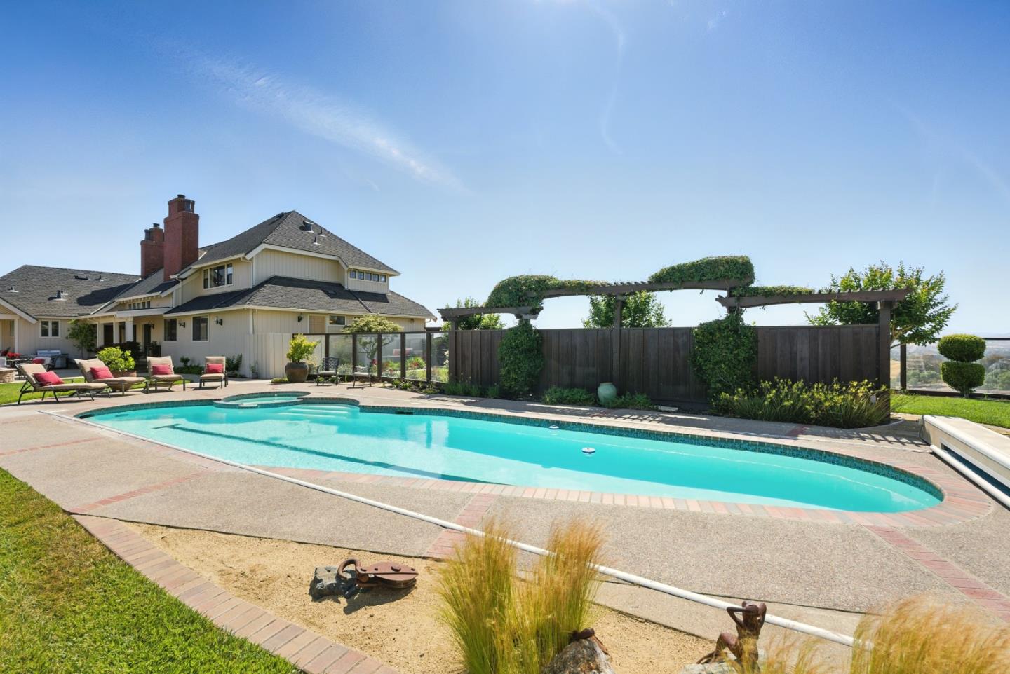 Detail Gallery Image 64 of 89 For 2525 Bridle Path Dr, Gilroy,  CA 95020 - 5 Beds | 4/1 Baths
