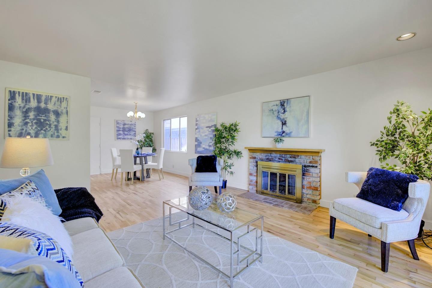 Detail Gallery Image 11 of 46 For 737 Hamann Dr, San Jose,  CA 95117 - 4 Beds | 2 Baths