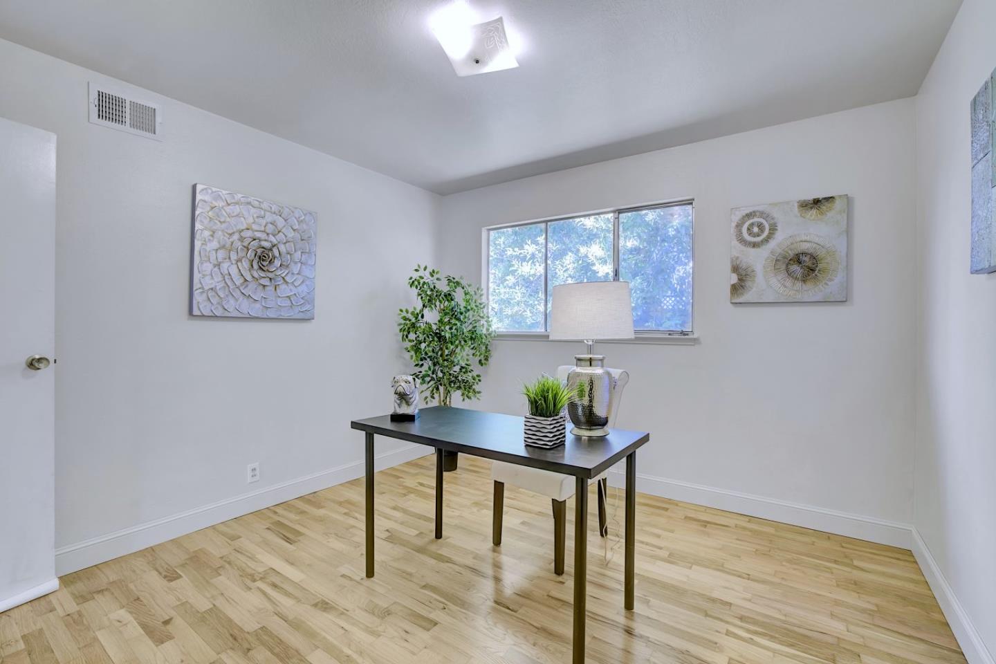 Detail Gallery Image 27 of 46 For 737 Hamann Dr, San Jose,  CA 95117 - 4 Beds | 2 Baths