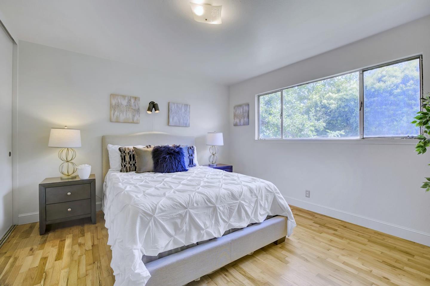 Detail Gallery Image 28 of 46 For 737 Hamann Dr, San Jose,  CA 95117 - 4 Beds | 2 Baths