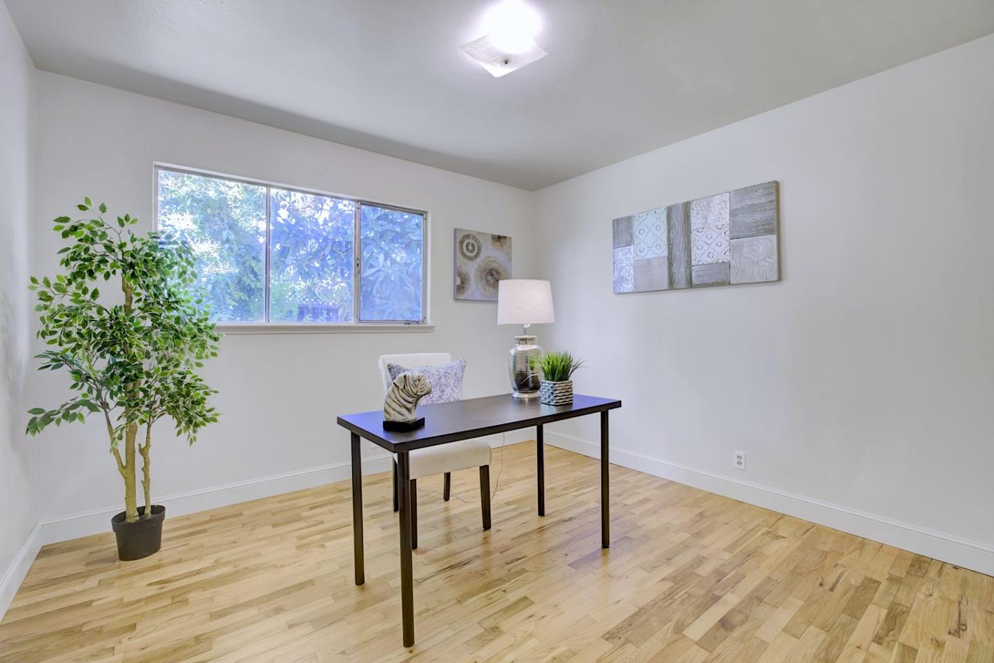 Detail Gallery Image 31 of 46 For 737 Hamann Dr, San Jose,  CA 95117 - 4 Beds | 2 Baths