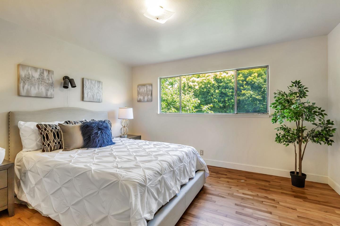 Detail Gallery Image 36 of 46 For 737 Hamann Dr, San Jose,  CA 95117 - 4 Beds | 2 Baths