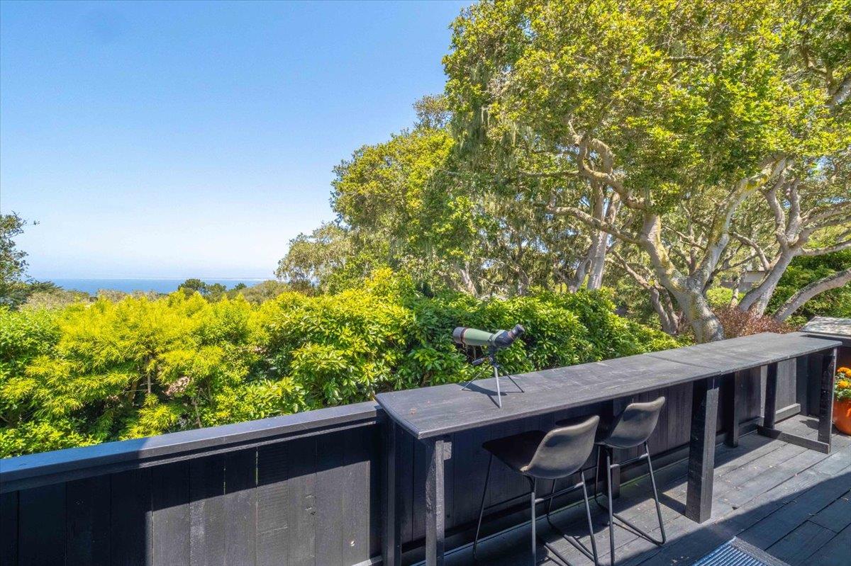 Detail Gallery Image 10 of 61 For 630 Terry St, Monterey,  CA 93940 - 3 Beds | 2 Baths
