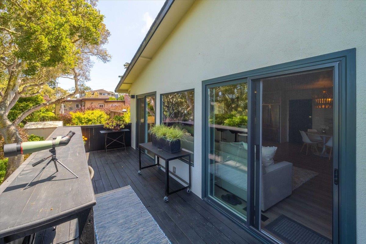 Detail Gallery Image 12 of 61 For 630 Terry St, Monterey,  CA 93940 - 3 Beds | 2 Baths