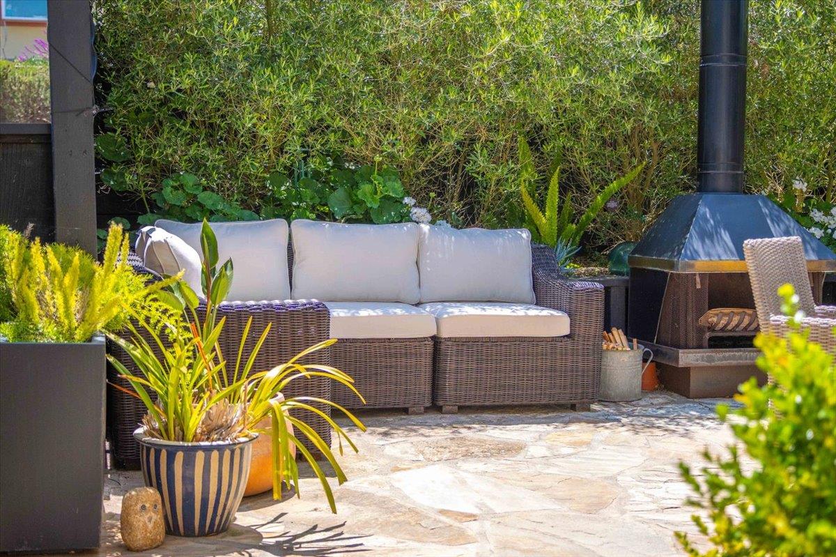 Detail Gallery Image 14 of 61 For 630 Terry St, Monterey,  CA 93940 - 3 Beds | 2 Baths