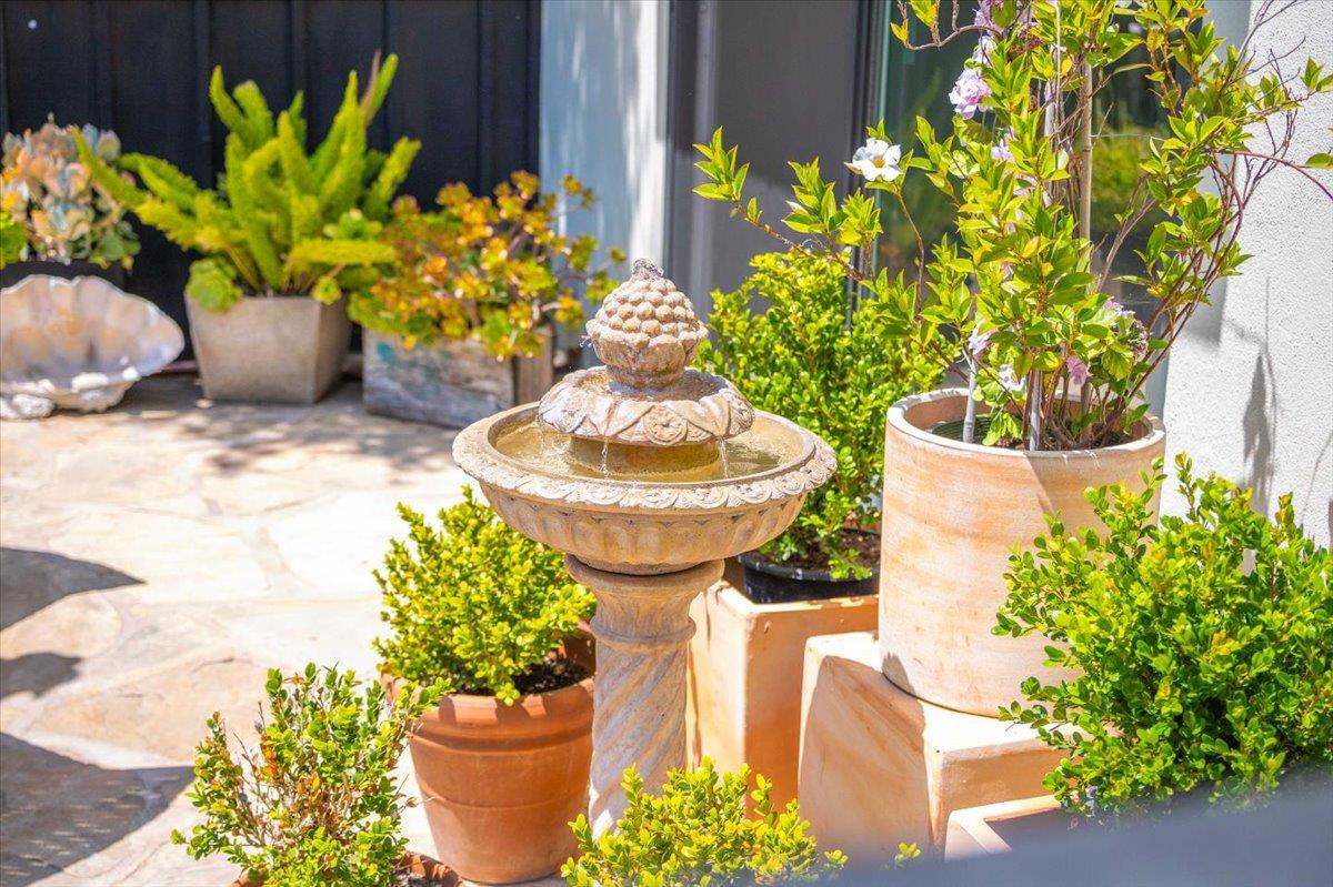 Detail Gallery Image 15 of 61 For 630 Terry St, Monterey,  CA 93940 - 3 Beds | 2 Baths