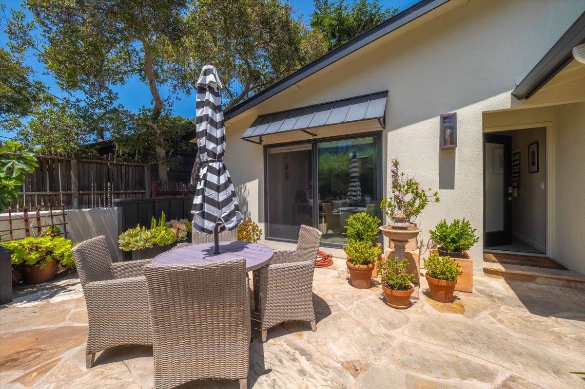 Detail Gallery Image 6 of 61 For 630 Terry St, Monterey,  CA 93940 - 3 Beds | 2 Baths
