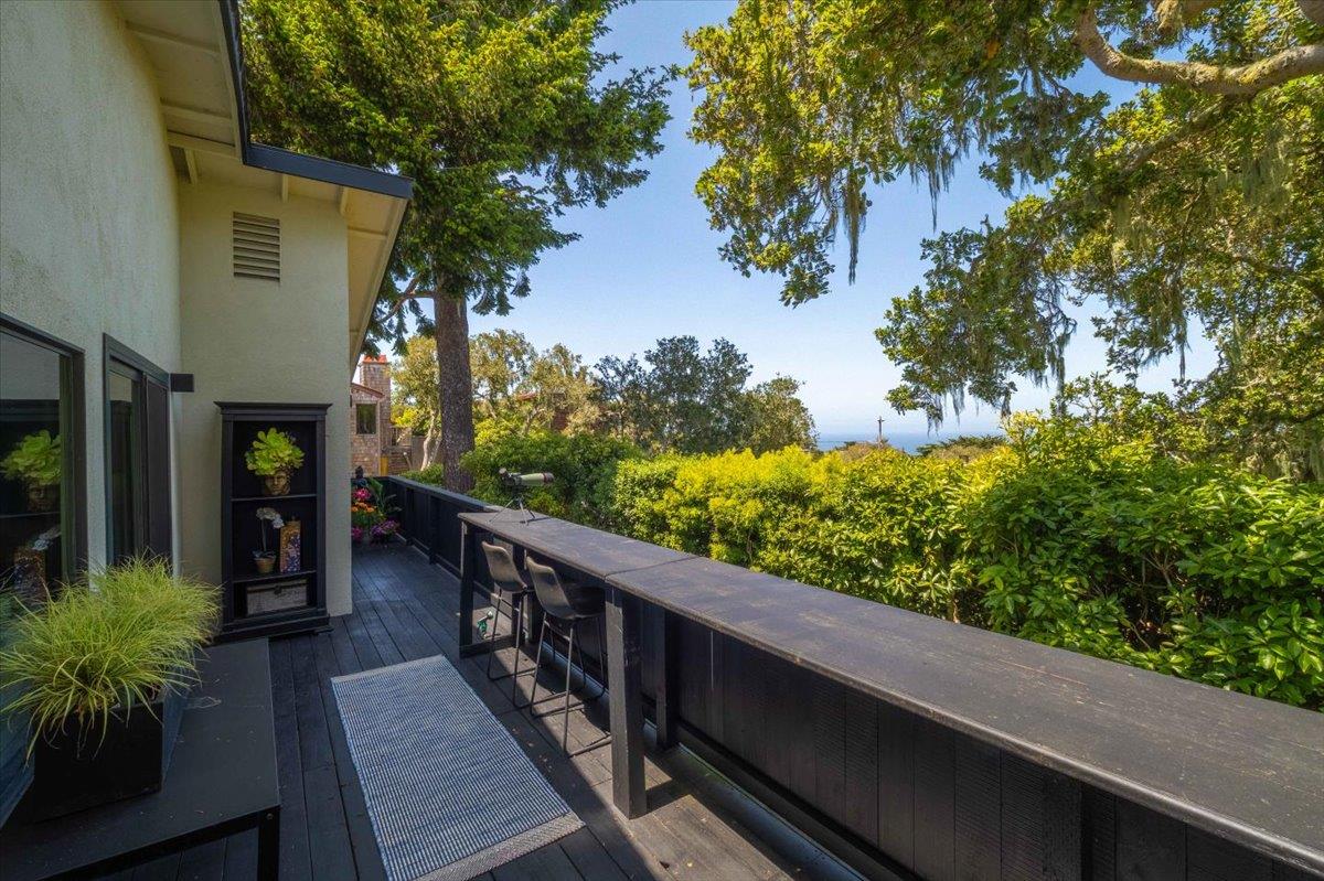 Detail Gallery Image 9 of 61 For 630 Terry St, Monterey,  CA 93940 - 3 Beds | 2 Baths
