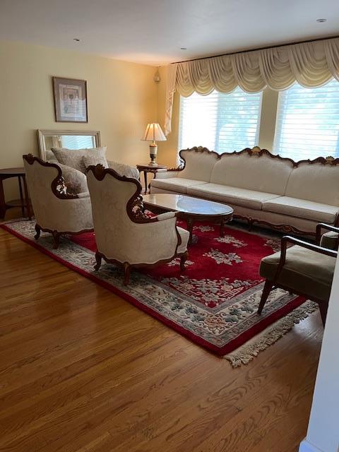 Detail Gallery Image 3 of 27 For 108 Stein Way, Orinda,  CA 94563 - 5 Beds | 3/2 Baths