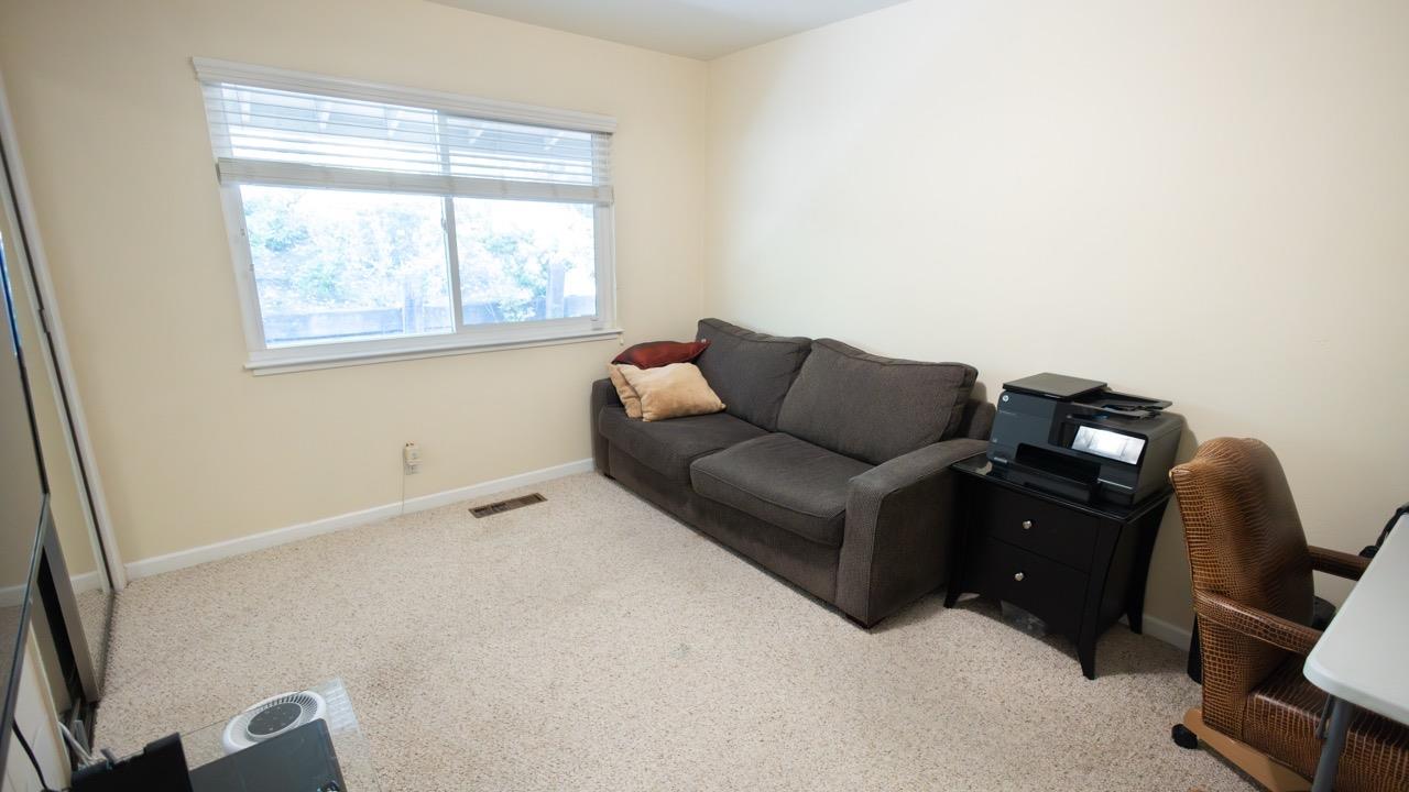 Detail Gallery Image 33 of 40 For 108 Stein Way, Orinda,  CA 94563 - 5 Beds | 3/2 Baths