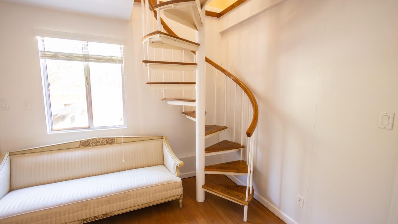 Detail Gallery Image 40 of 40 For 108 Stein Way, Orinda,  CA 94563 - 5 Beds | 3/2 Baths