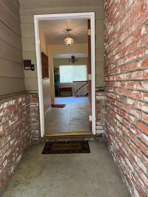 Detail Gallery Image 5 of 27 For 108 Stein Way, Orinda,  CA 94563 - 5 Beds | 3/2 Baths
