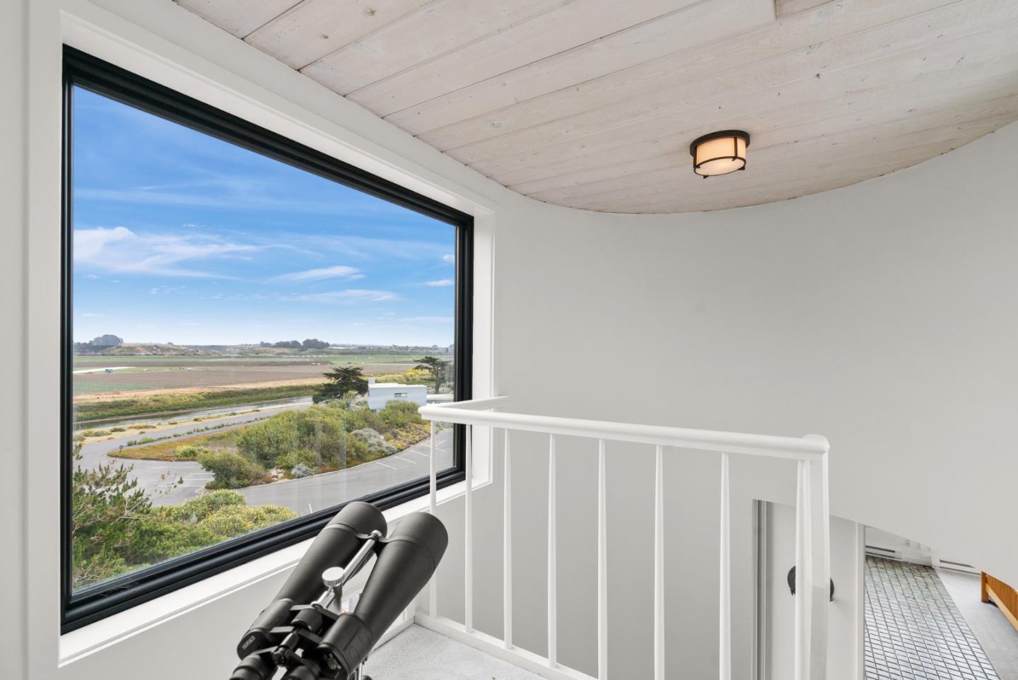 Detail Gallery Image 41 of 91 For 64 Avocet Cir, Watsonville,  CA 95076 - 4 Beds | 3 Baths