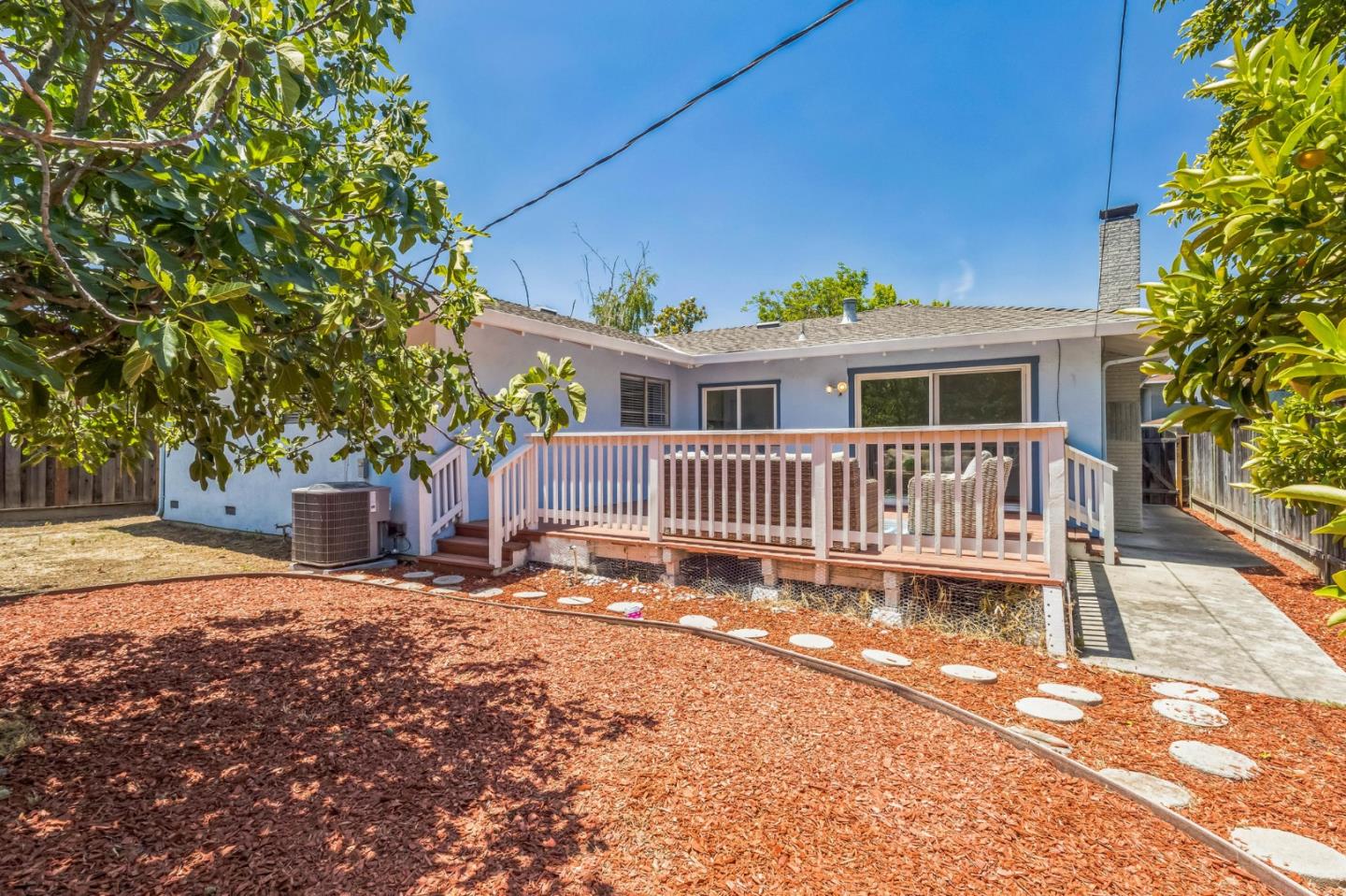 Detail Gallery Image 30 of 33 For 5726 San Lorenzo Dr, San Jose,  CA 95123 - 4 Beds | 2 Baths